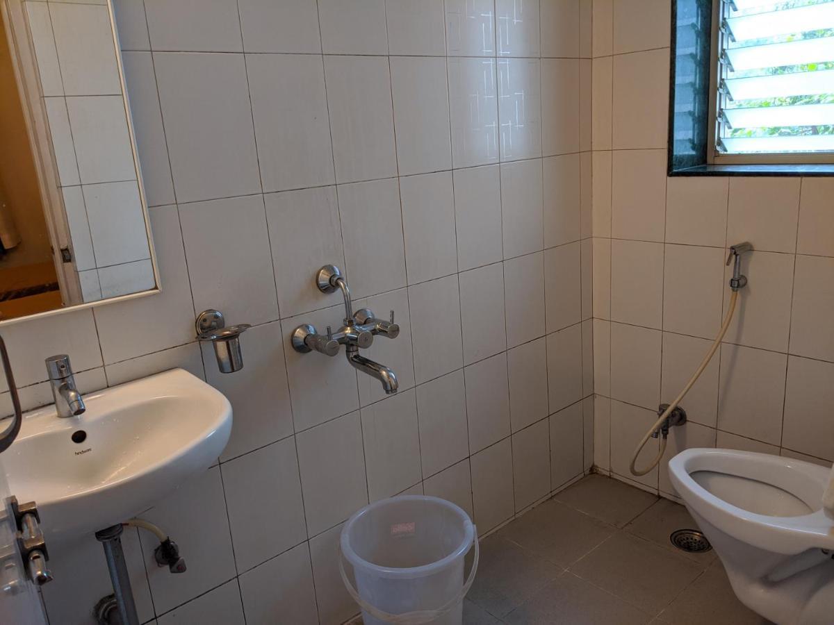 פונה Suryavilla Hotel מראה חיצוני תמונה